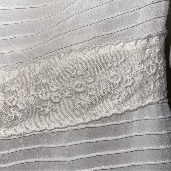 Alice by Temperly White Lace Whispers Off Shoulder Mini Dress Sz 4 - Picture 5 of 14